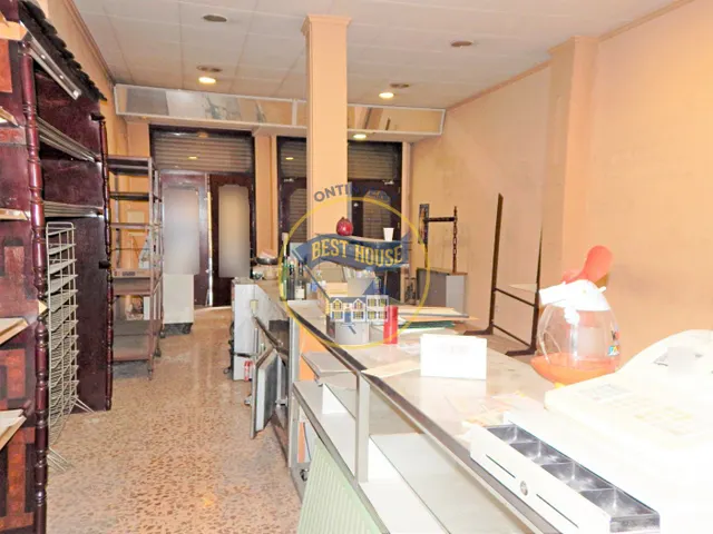 AMPLIO LOCAL EN PLANTA BAJA EN VENTA O ALQUILER EN ONTINYENT — 11