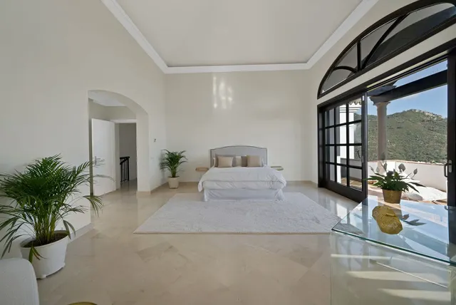 Chalet 5 habitaciones 708m² en venta - Costa del Sol — 29