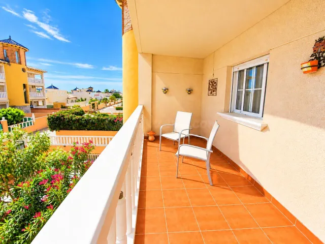 Apartamento 2 habitaciones en venta - Cabo Roig - foto 2