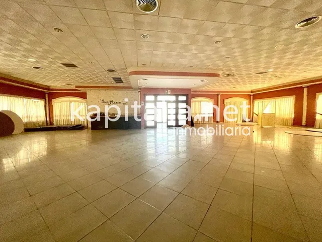 Salon Restaurante en La llosa de Ranes — 3