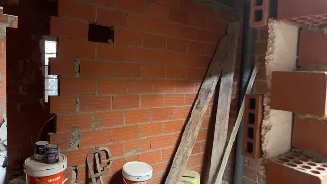 QUIERES VIVIR EN EL CENTRO DE BURRIANA Y TENER TU PROPIO NEGOCIO... — 17