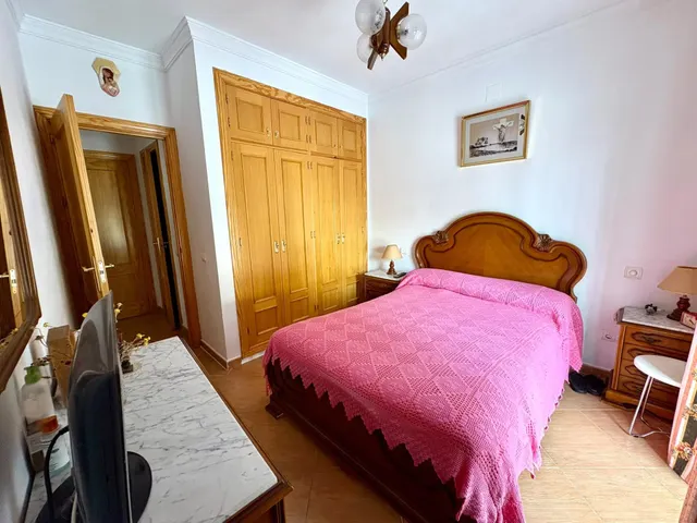 PISO VENTA 3 DORMITORIOS EN MONDA — 12