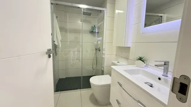 Casa 3 habitaciones en venta - Lomas de Cabo Roig — 28