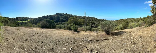 Finca rústica en venta cerca de Cabopino Marbella — 3