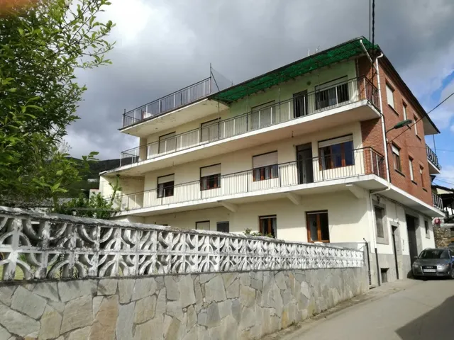 MAGNIFICA CASA EN CORULLÓN, IDEAL PARA TURISMO RURAL — 38