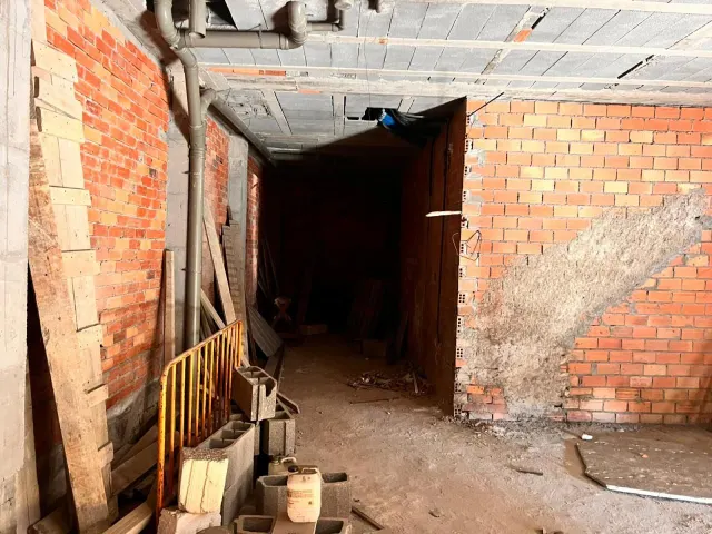 ¡¡BAJO EN VENTA CON PROYECTO PARA VIVIENDA EN RUA VALLADOLID!! — 22