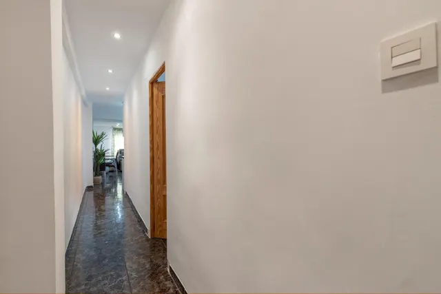 Ático reformado con ascensor, terraza y chimenea, listo para entrar a vivir — 20