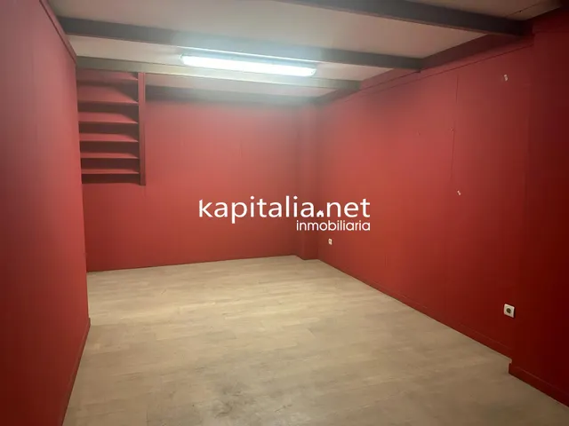 ALQUILER DE LOCAL COMERCIAL EN OTINYENT EN ZONA CÉNTRICA — 8