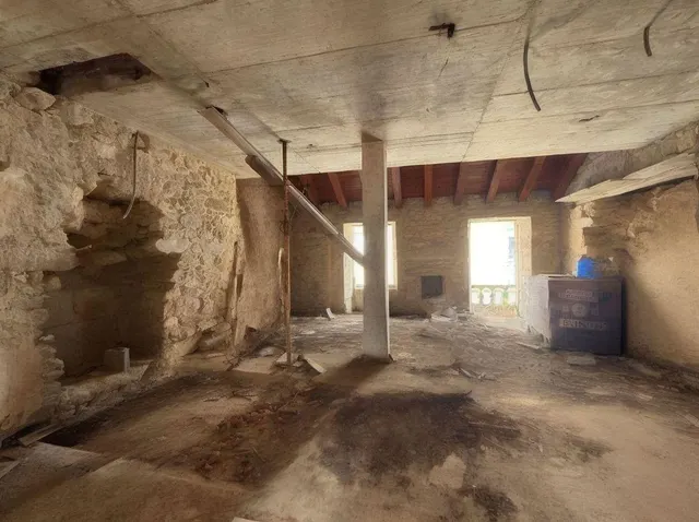 Casa de piedra en camino de Santiago en Corcubion — 19