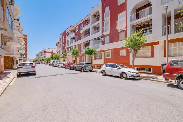 APARTAMENTO A 150 METROS DE LA PLAYA CON VISTAS AL MAR !!!!!!!!!! — 34
