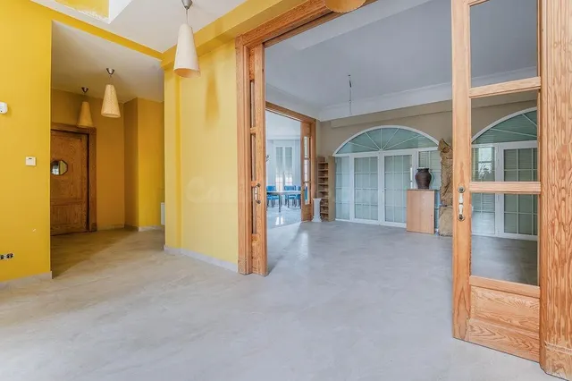 CHALET SINGULAR EN URBANIZACION MONTEPRINCIPE CALLE ESPINO - foto 4