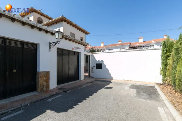 TU NUEVA VIVIENDA EN URBANIZACION EXCLUSIVA JUNTO A GRANADA — 27