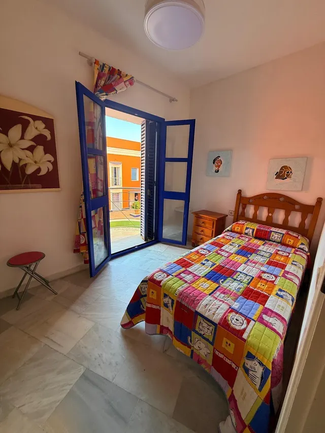 ALQUILER EN LOS CISNES -3 DORM. Y 2 BAÑOS — 20