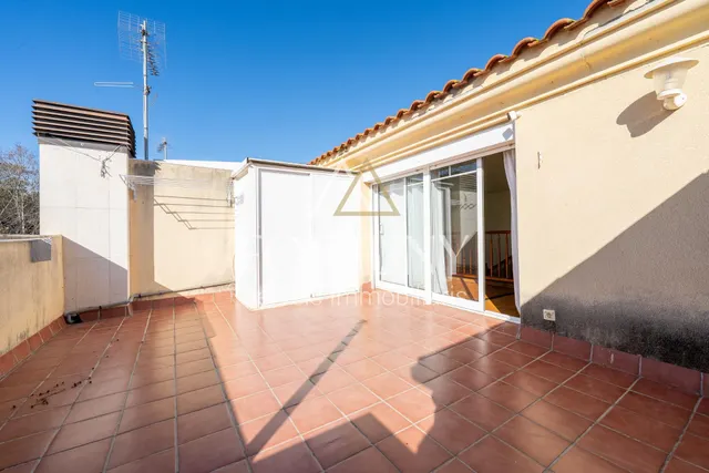 Casa adosada en venta en Passatge de Montbrió del Camp, Reus. — 49