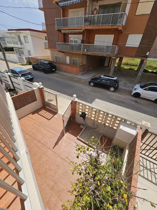 Exclusiva vivienda junto al mar – vive donde otros sueñan va - foto 3