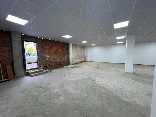 Local comercial 317m² en venta - La Paz - Montecarmelo - foto 5
