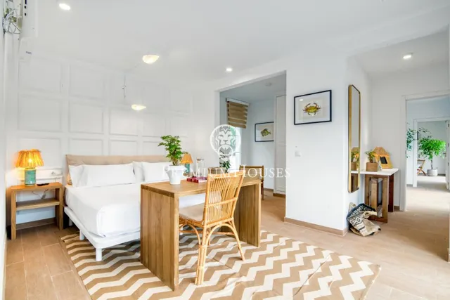 Casa con piscina y jardín en Sant Jordi d'Alfama — 29