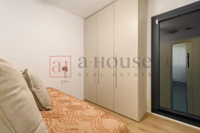 Piso totalmente reformado en l'antiga esquerra de l'eixample — 23