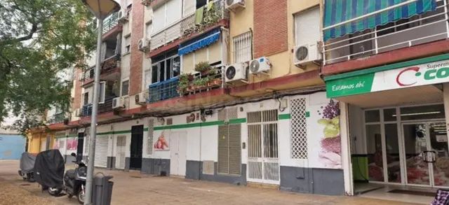 Venta piso en Sevilla (zona Bellavista) - foto 2