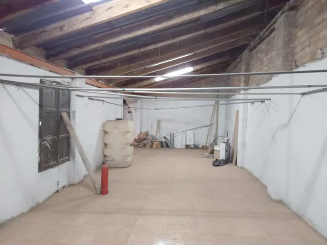 Local comercial de 286 m2 en zona Mercado — 12