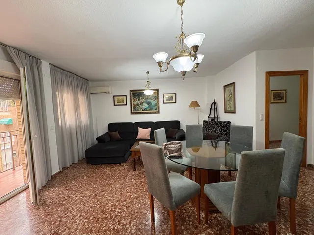 Piso 3 habitaciones 106m² en alquiler - Camino de ronda — 26
