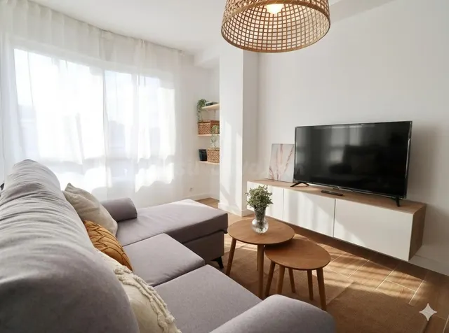 Apartamento de 1 DORMITORIO en el CENTRO de RIBEIRA - foto 4