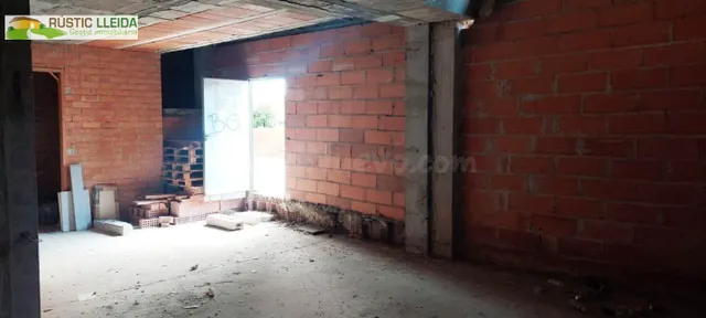 LOCAL COMERCIAL EN VENTA EN TÀRREGA . — 5