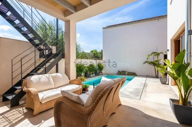 Casa con piscina en Muro - foto 3