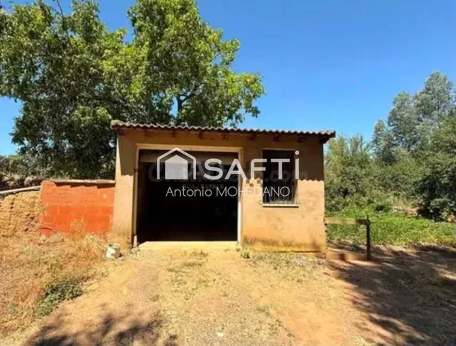 Bonita casa en un entorno privilegiado, donde compartir tranquilidad y naturaleza es posible — 16