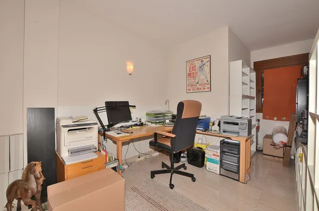 Apartamento 3 habitaciones 129m² en venta - Centro — 24