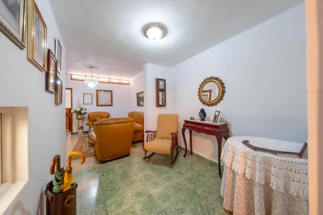 PANADERÍA HISTÓRICA CON MÁS DE 90 AÑOS DE TRAYECTORIA + VIVIENDA — 27