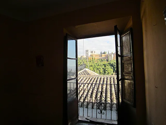 CASA CON VISTAS PANORÁMICAS A LA ALHAMBRA — 7