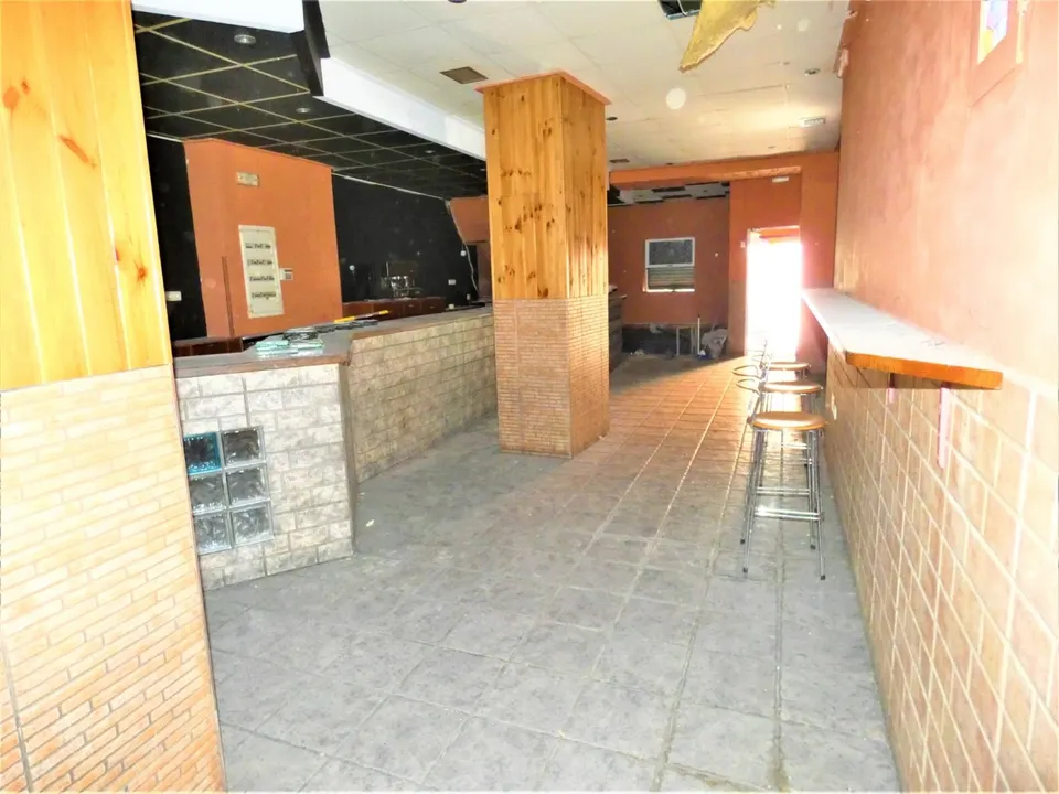 ++Local comercial en Las Torres de Cotillas++ centrico,