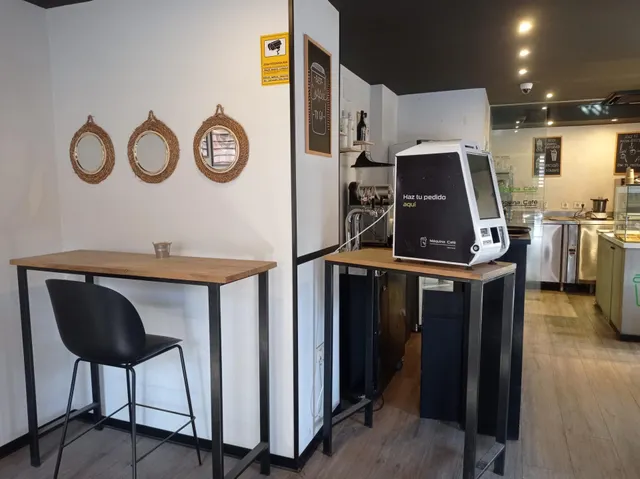 2I Inmobiliarias traspasa cafetería en plena Avenida Cami Nou — 5