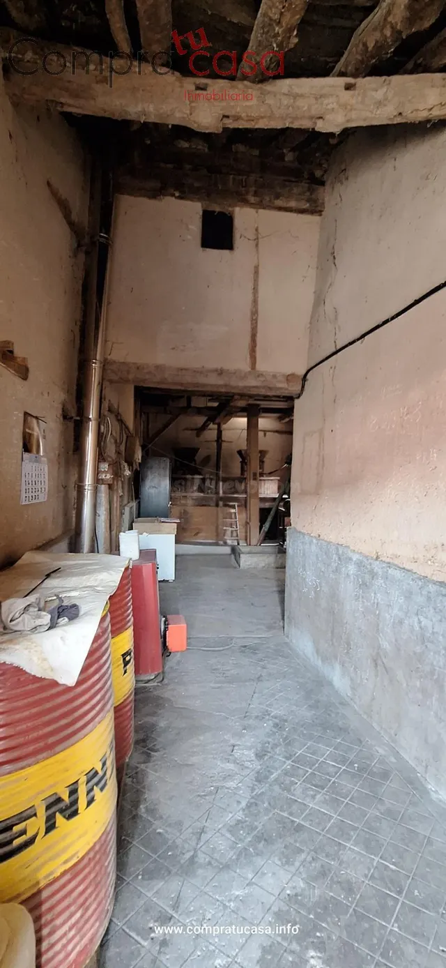 VENTA ANTIGUO MOLINO CON NAVE EN FUENTEMILANOS-SEGOVIA