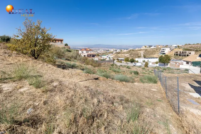Parcela residencial con proyecto y licencia para construir ya — 15