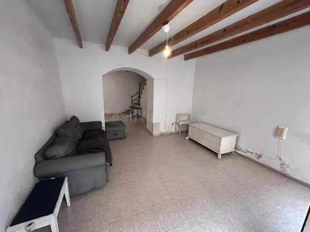 Amplio casa de pueblo con jardín privado en Alaró – 3 habita - foto 2