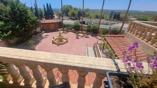 RESTAURANTE EN CABO ROIG. CON 871 M2. — 15