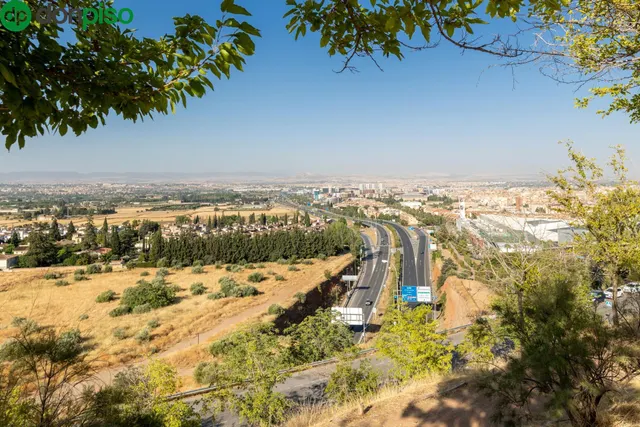 Solar con proyecto en una de las mejores zonas de Granada — 11