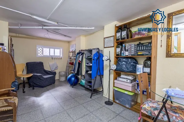 VIVIENDA con encanto en PALACIO DE DEPORTES — 37