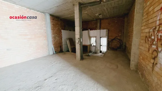 LOCAL COMERCIAL EN BRUTO — 3