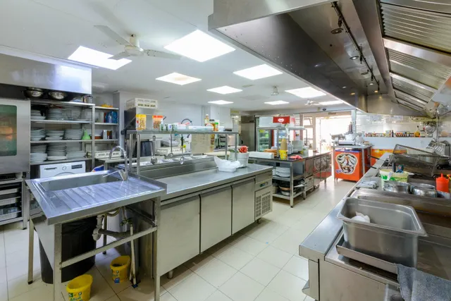 Oportunidad de Inversión: Restaurante en Playa de Gandia — 6