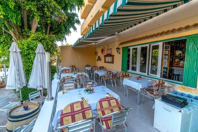 Oportunidad de negocio/inversión Restaurante PINOCCHIO piscina y gran parcela — 45