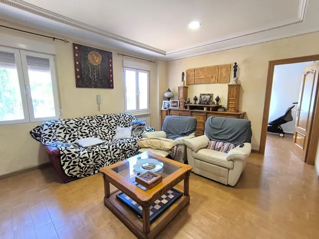 Villa 6 habitaciones 300m² en venta - Ayuntamiento — 7