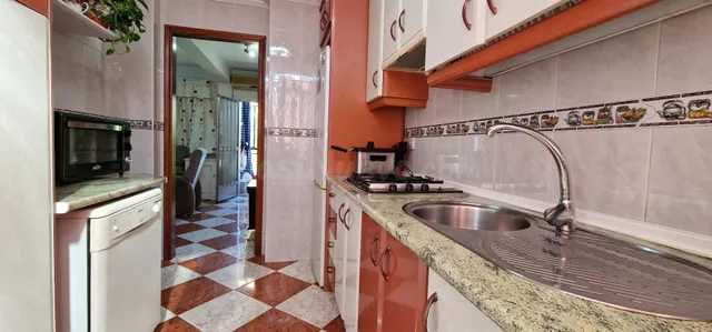 Piso en venta en El Juncal. - foto 5
