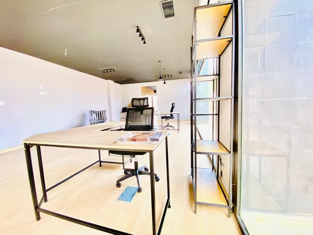 Local comercial 81m² en venta - Villamartín-Las Filipinas — 27