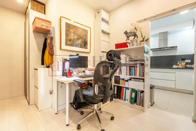 PISO PARA ENTRAR A VIVIR EN EL BARRIO DE TRAFALGAR — 2