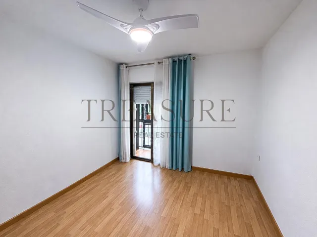 Chalet pareado reformado con garaje y cuatro dormitorios en Cabezo de Torres — 9