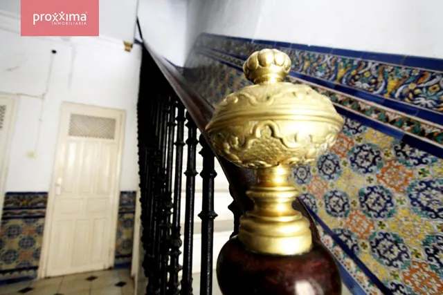 Casa señorial en el barrio de San Vicente — 6