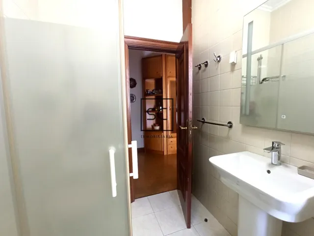 Piso con ascensor y trastero en el Centro, Ferrol — 34